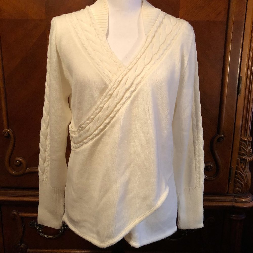 Venus Crossover Sweater